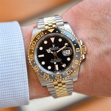 gmt master ii hands